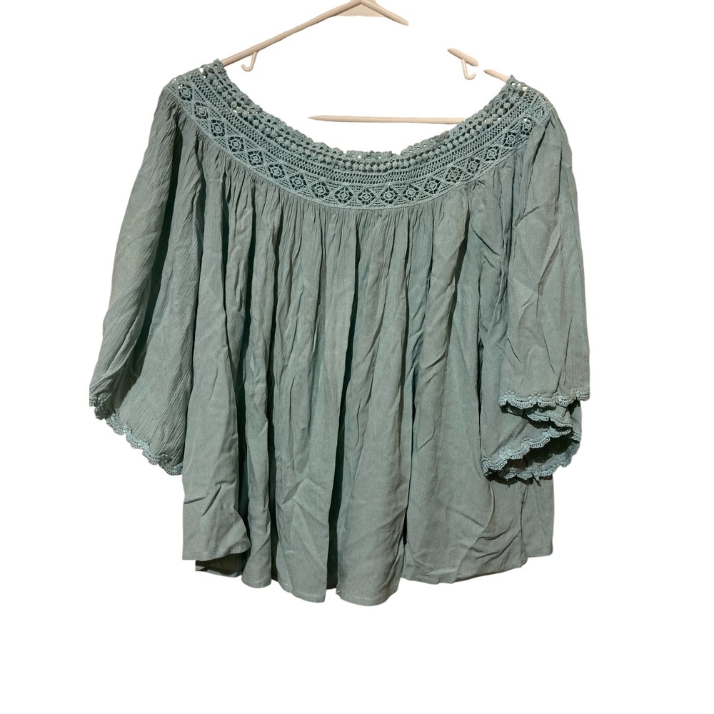 Anthropologie Sage Green Crochet Lace Trim‎ Boho Flowy Blouse Top Medium M